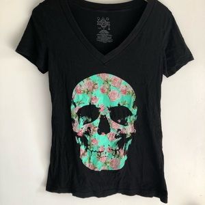 Women’s T-shirt